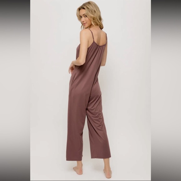 420. Jumpsuit Soft Jersey Merlot Jumpsuit W/Adjustable Straps NEW Item NWT S,M,L - Picture 4 of 8